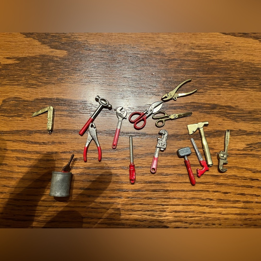 Vintage Dollhouse Miniatures Tools lot